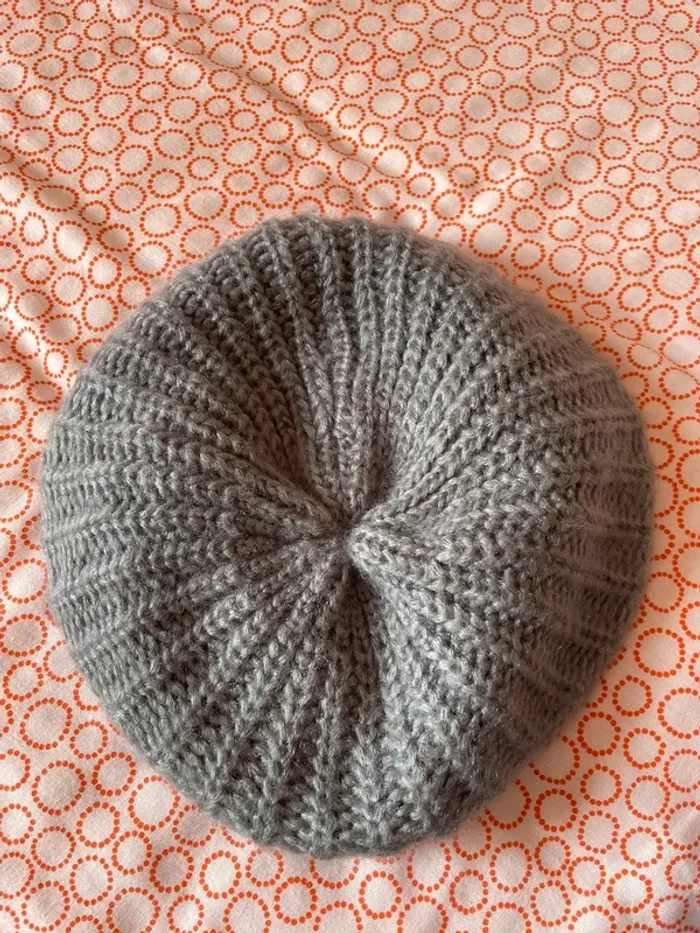 Bonnet en laine - photo numéro 3
