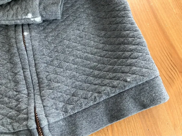 Gilet gris doré 6 ans - photo numéro 5
