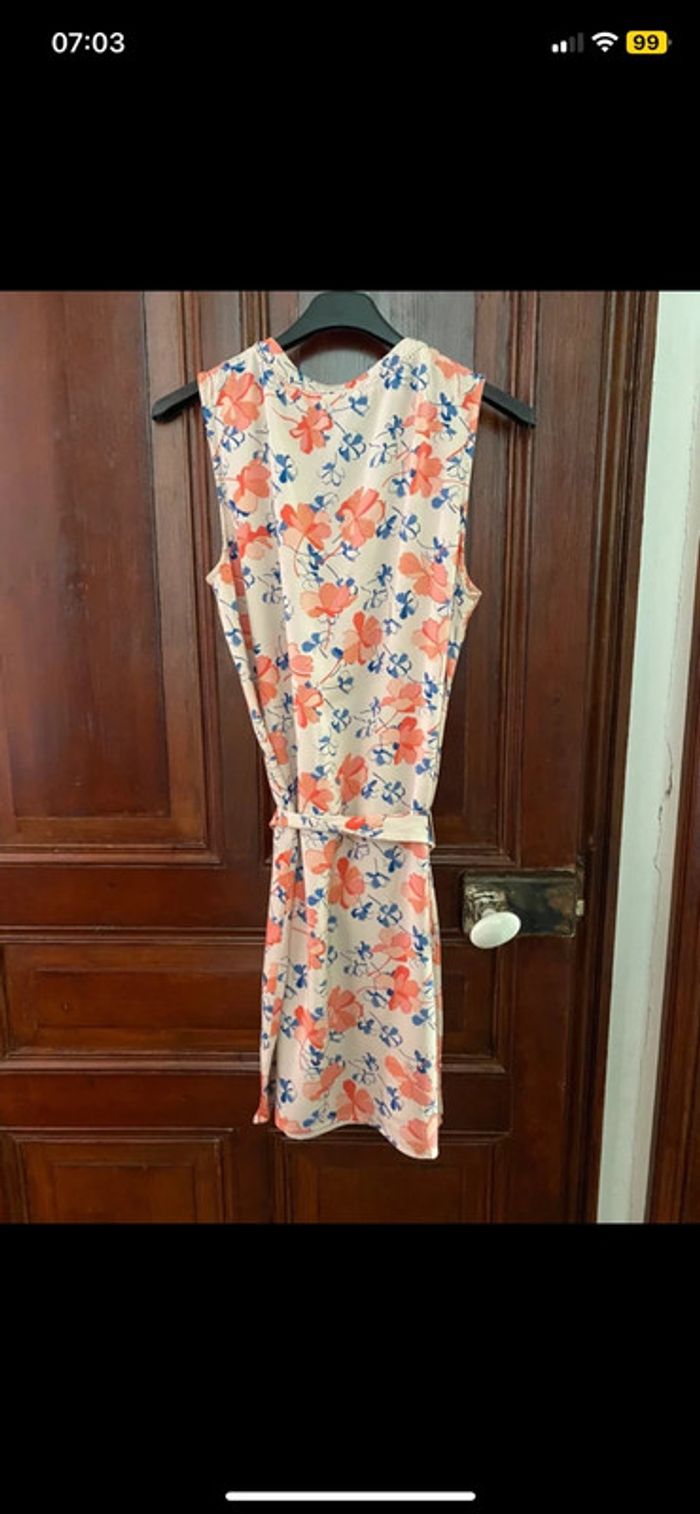 Robe à fleurs - photo numéro 5