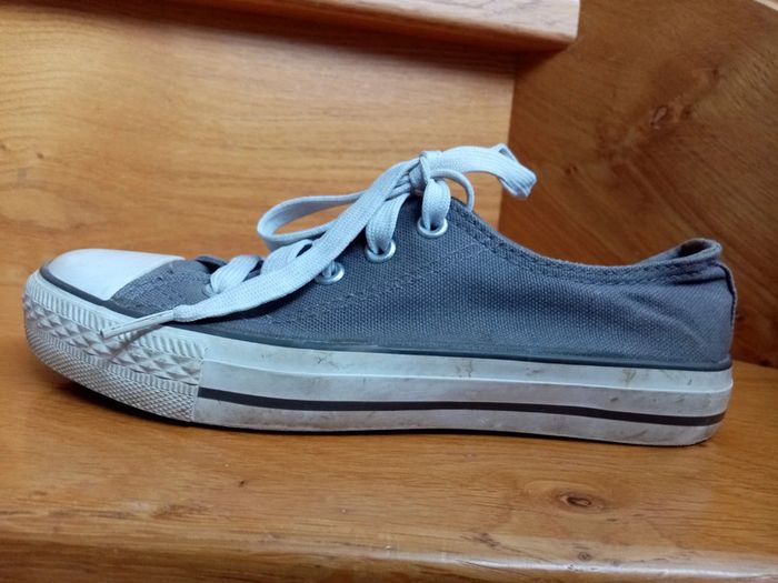 Baskets toile taille 35 - photo numéro 7
