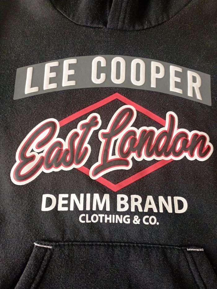 Sweat à capuche noir manches longues 10 ans Lee Cooper 3€ - photo numéro 2