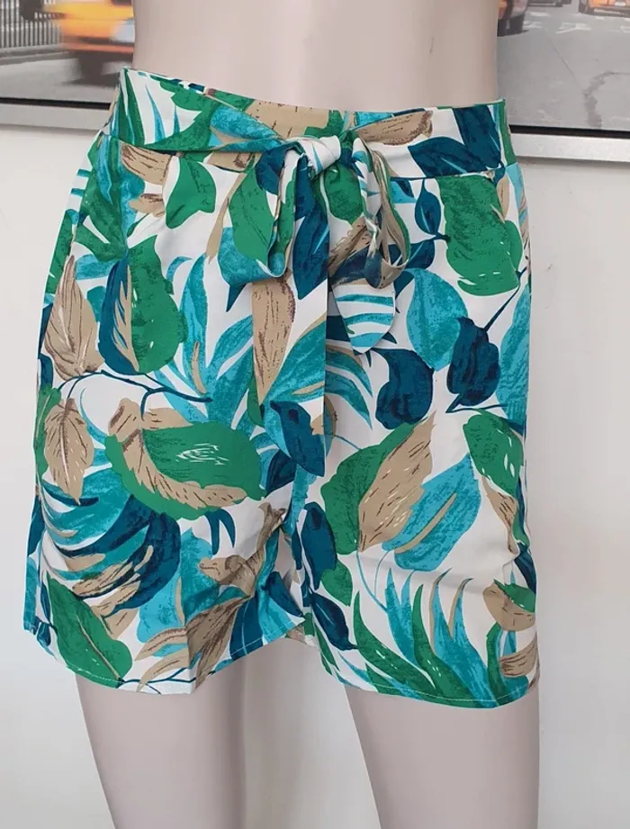 Ensemble débardeur+short - photo numéro 2
