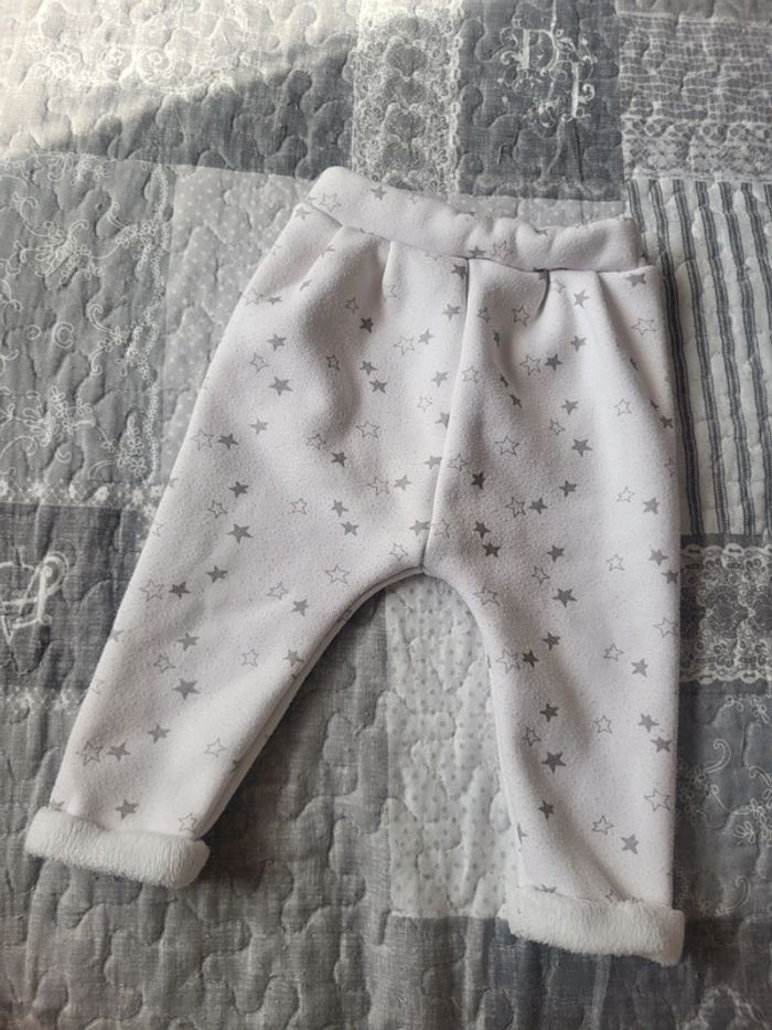 Pantalon à étoiles kiabi 12 mois