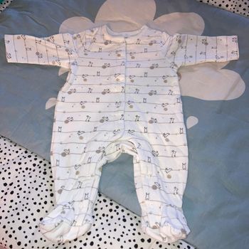 Pyjama orchestra 1 mois