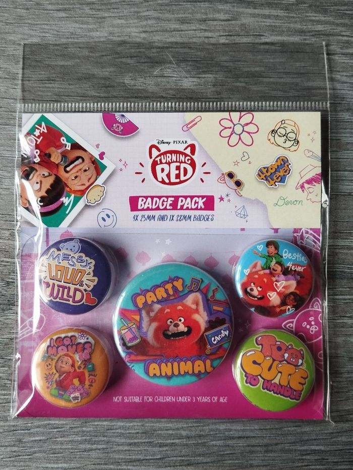 Alerte Rouge : Pack 5 Badges - photo numéro 2