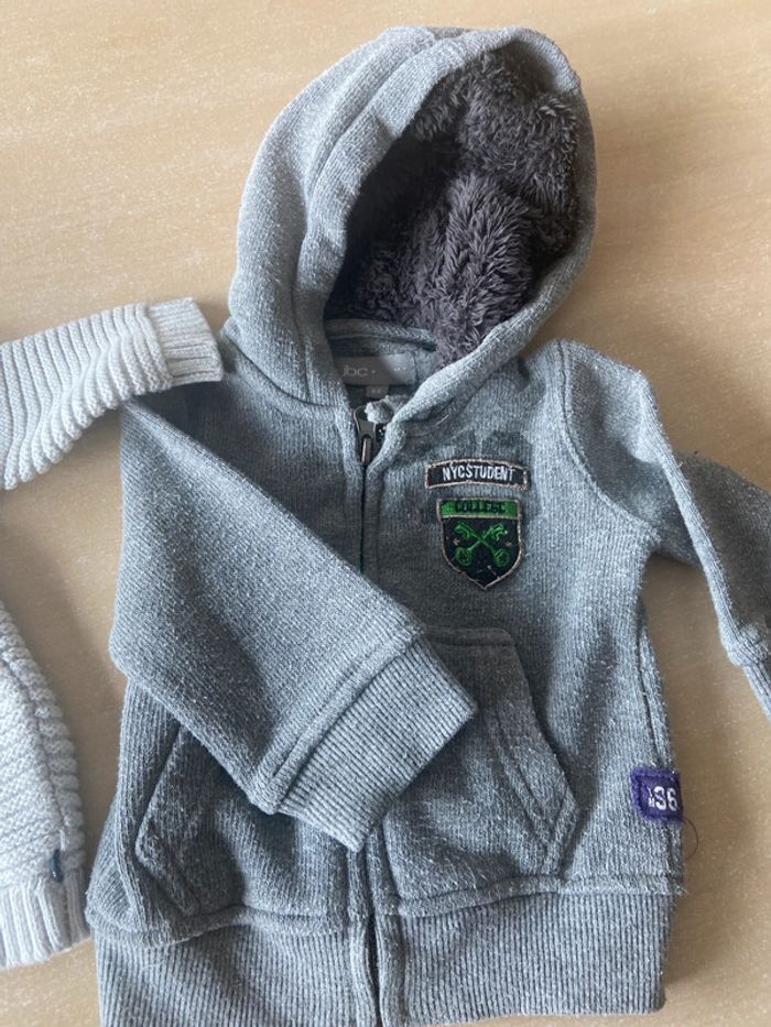 Lot de 2 gros gilets - photo numéro 3