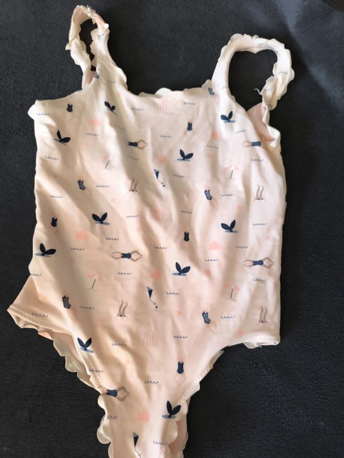 Maillot de bain 1 piece tape à l'oeil 10 ans