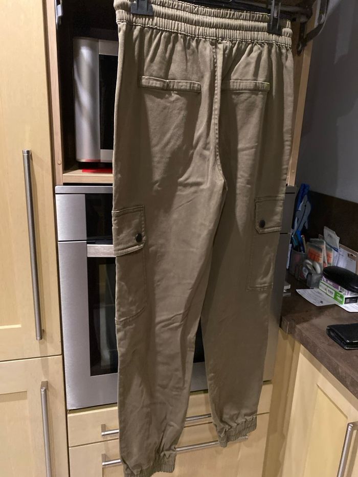 Pantalon faire kaki, femme, style cargo - photo numéro 2