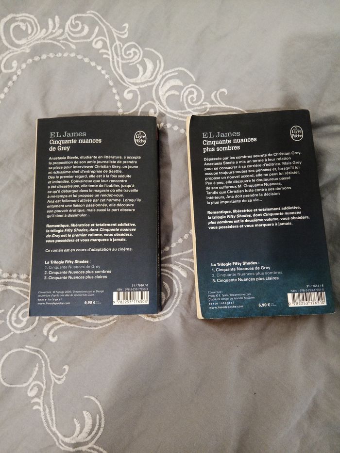 Livres  (7) 📚 Cinquante nuances de Grey & plus sombres - photo numéro 2