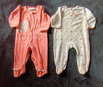 Pyjamas 9 mois