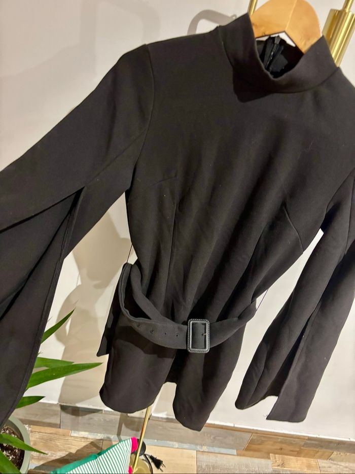 Robe courte taille S/M - photo numéro 4