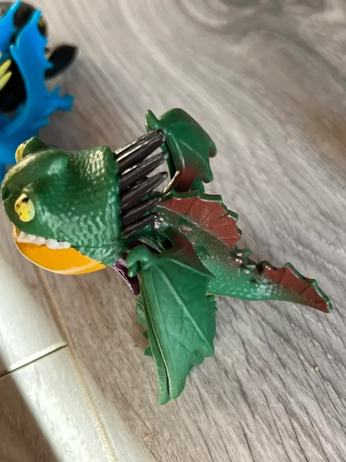 Lot de figurines dragons - photo numéro 10