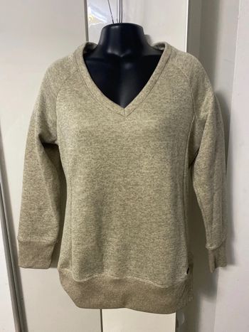Pull d’hiver .  Pull polaire moltoné. Quechua.taille S