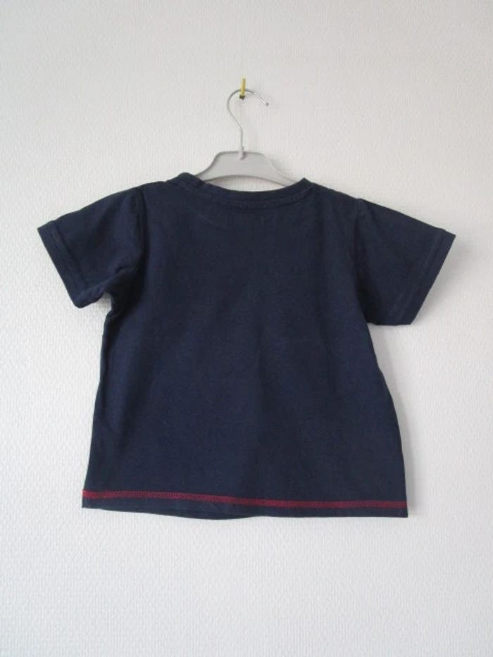 T-shirt marine Londres Minoti 4 ans TBE - photo numéro 4