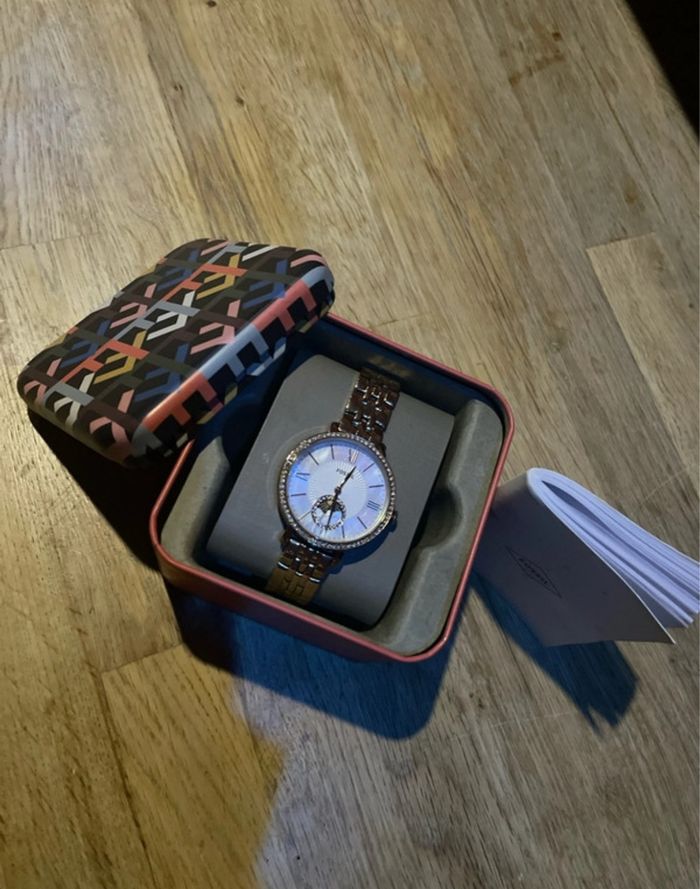 Montre femme fossil - photo numéro 5