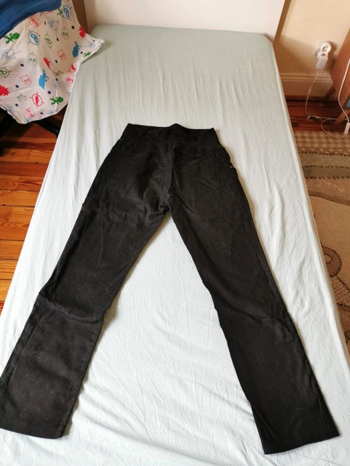 Pantalon grossesse - photo numéro 2