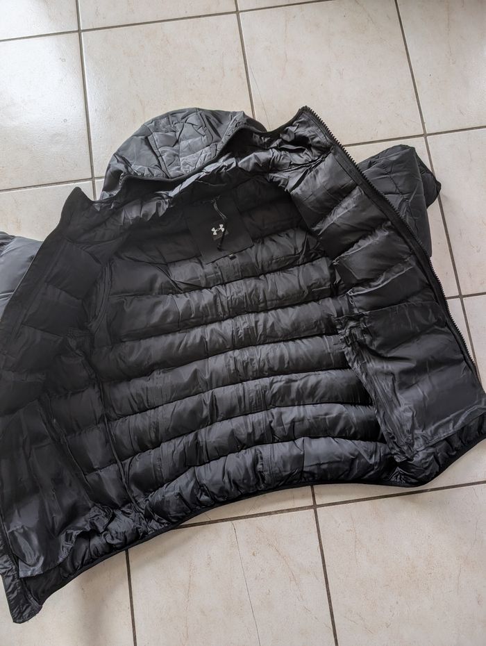 Doudoune under armour taille L - photo numéro 4