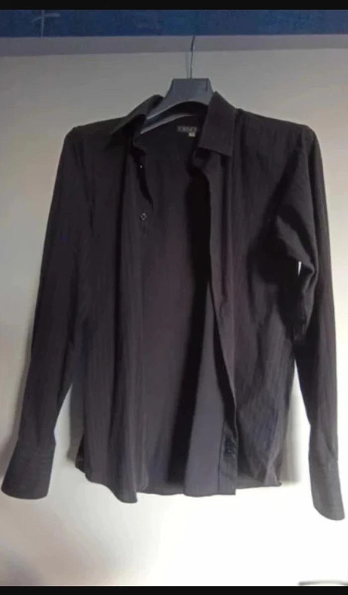 chemise manches longues noire à rayures noire friday taille M