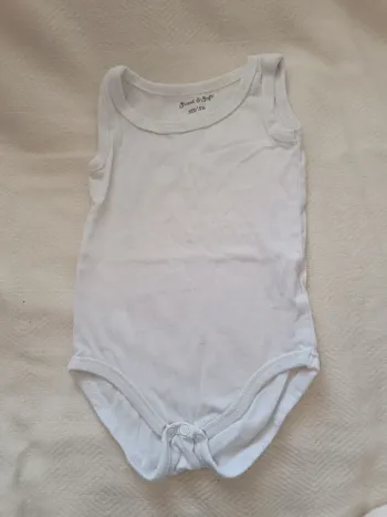 🎀 bodies blanc sans manche taille 0/3mois Zeeman 🎀