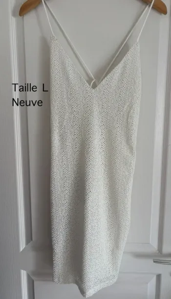 Robe texture dos croisé blanche Mango