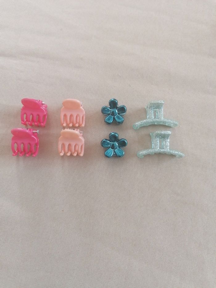 Lot 8 petites pinces à cheveux