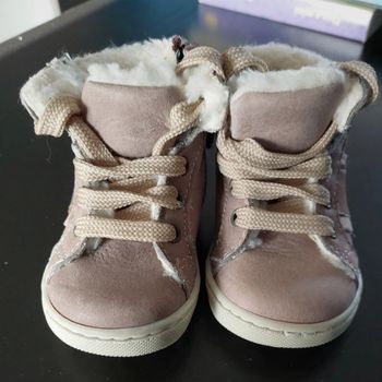 Chaussures fourrées taille 19