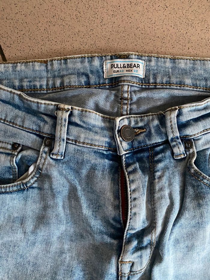 Jean pull & Bear taille 42 - photo numéro 3