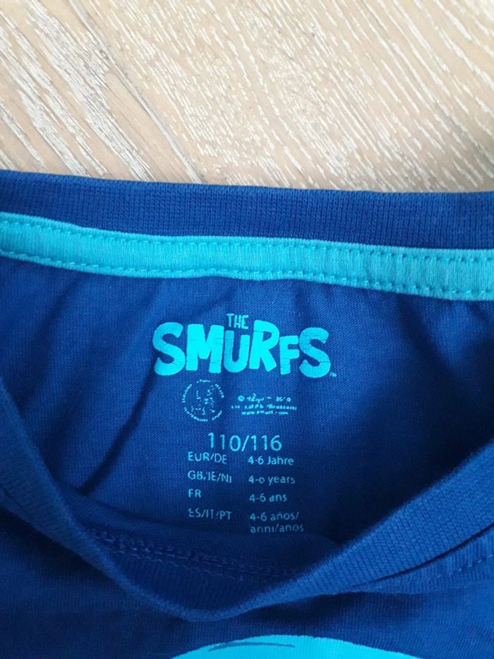 2T-shirts et 1short 6 ans - photo numéro 2