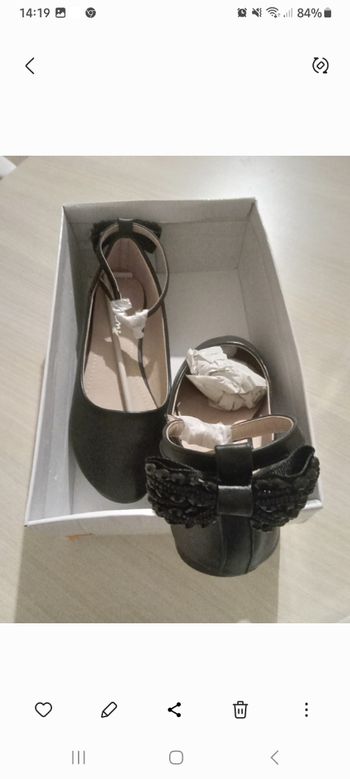 Ballerine attache cheville