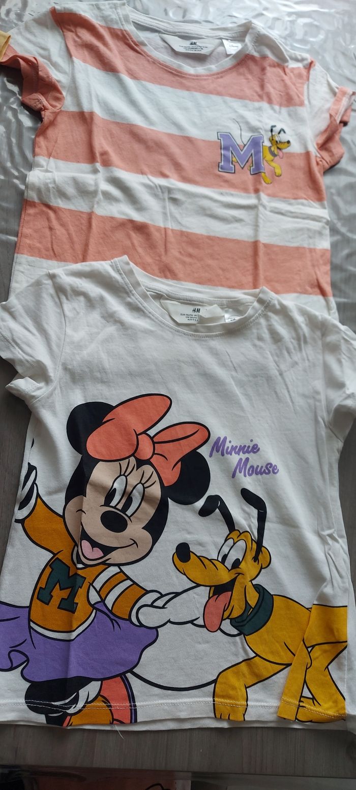 Lot de t-shirts H&M Minnie 110/116 - photo numéro 3