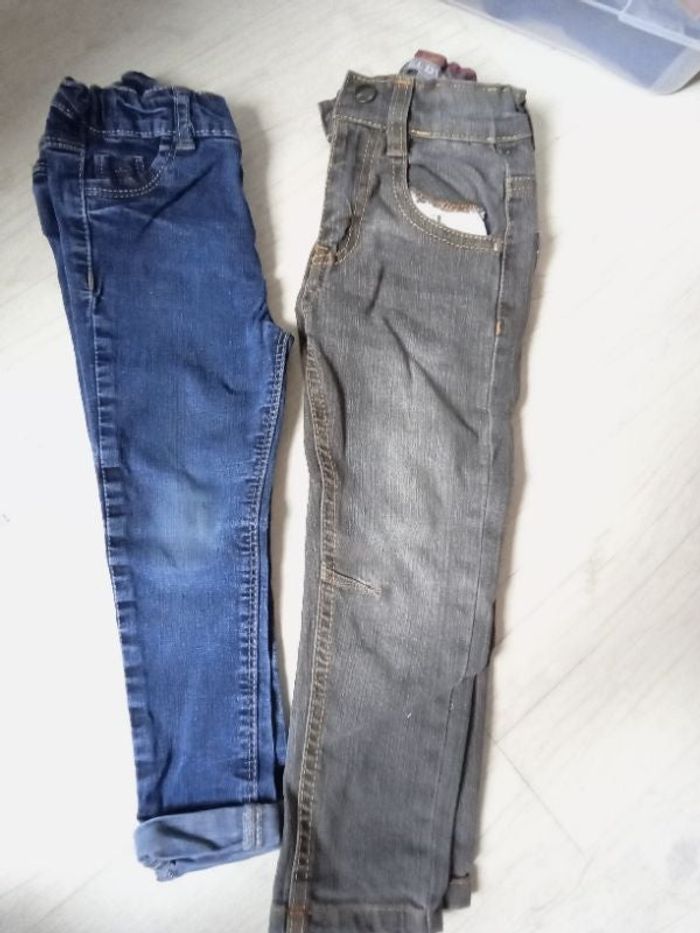 Lot 2 jeans