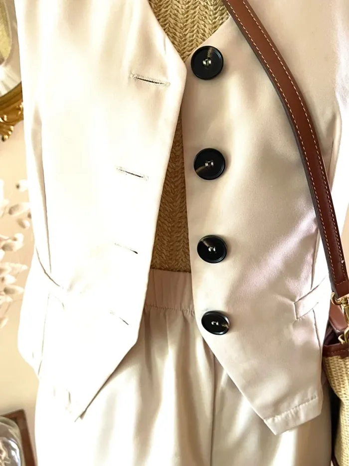 Sublime Ensemble Élégant Écru Neuf - Top & Pantalon - Taille S/M - photo numéro 19
