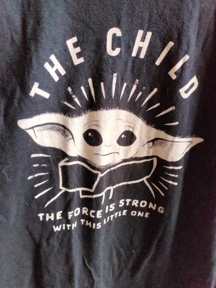 T-shirt Star Wars T S baby Yoda. - photo numéro 4