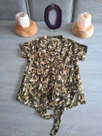 Chemise taille 12 ans