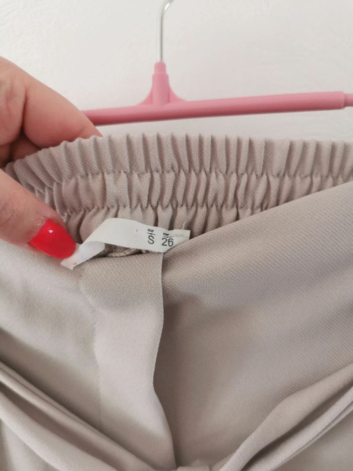 Pantalon 7/8 chino avec ceinture nouée beige - Lefties - photo numéro 4