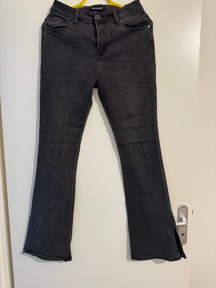 Jean fente - photo numéro 3