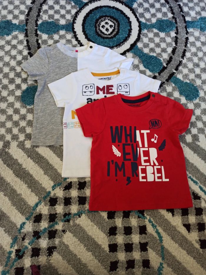Lot 3 t-shirts manches courtes NEUFS 6 mois