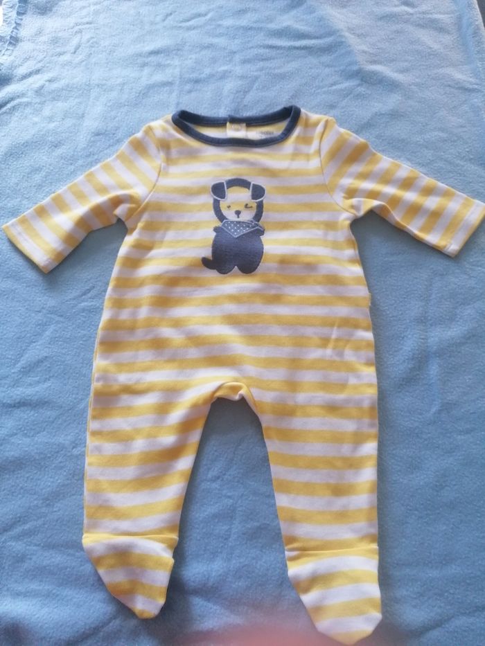 Pyjama bébé