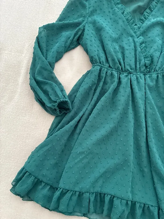 Robe en tulle vert foncé SHEIN taille XS en très bon état - photo numéro 6