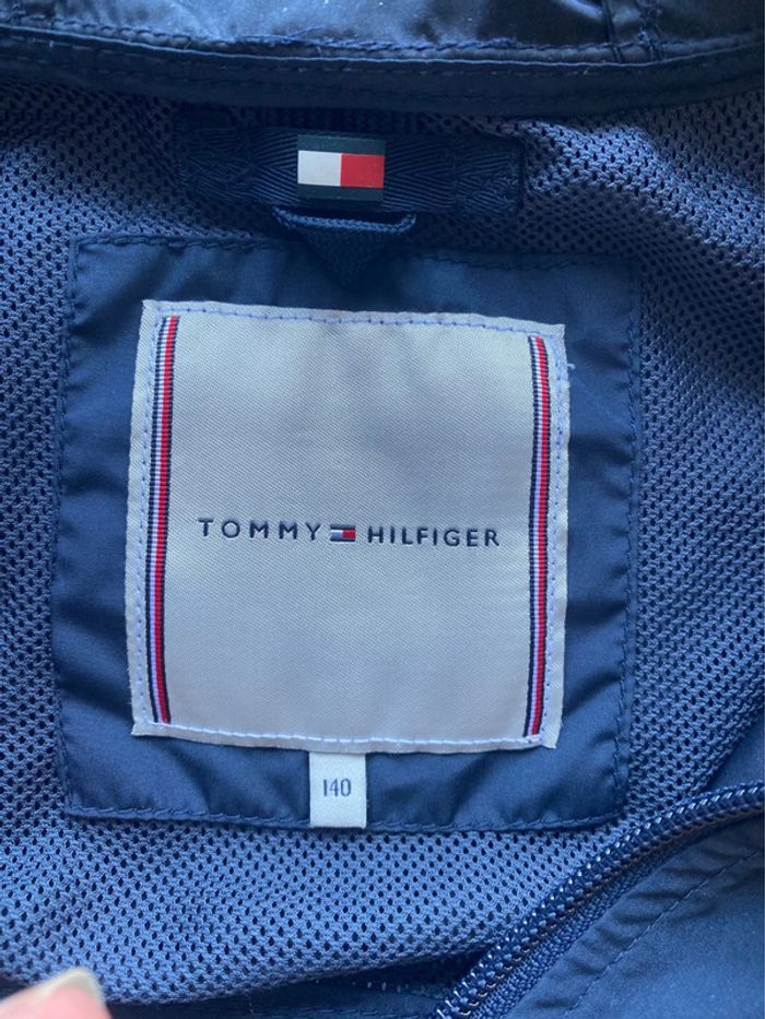 Veste tommy hilfiger légère 10 ans - photo numéro 3