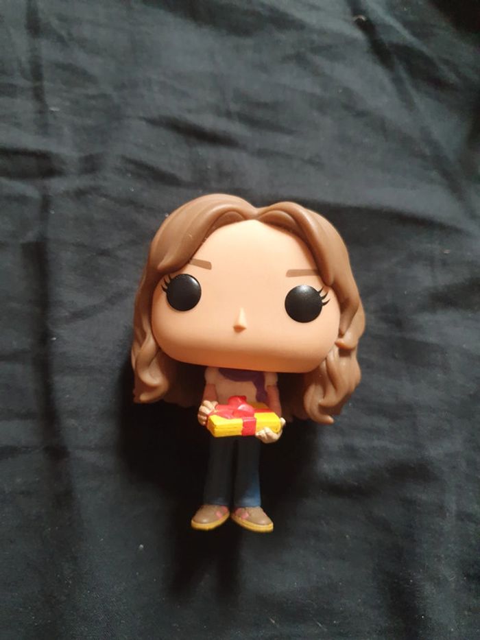 Pop Hermione