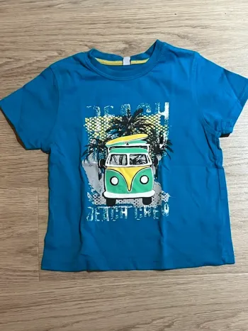 Tee shirt
