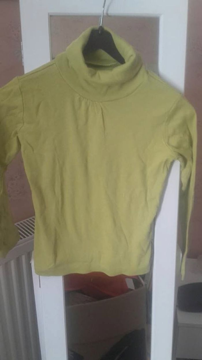 Très joli sous-pull - photo numéro 3