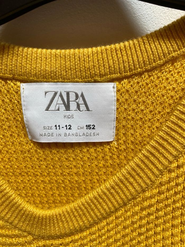 Pull jaune - photo numéro 2
