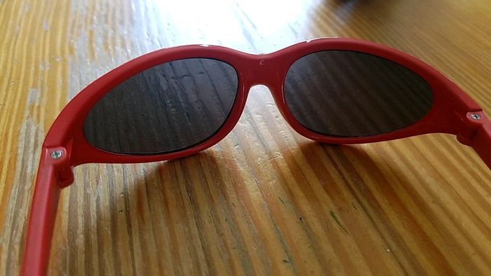Lunettes rouge DPAM - photo numéro 3