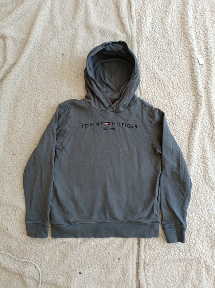 Sweat à capuche Tommy Hilfiger gris – logo brodé – T. 164
