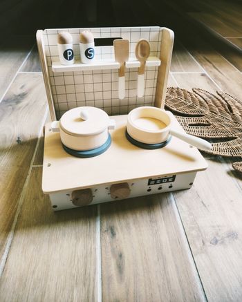 🍳 Jeu d'imitation - Mini Cuisine d'éveil en bois - marque Vertbaudet - 
