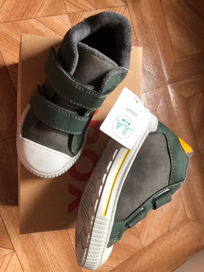 Chaussures montantes garçon neuves - pointure 25 - photo numéro 7