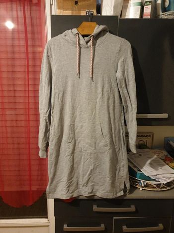 Robe pull avec capuche