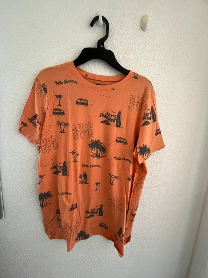 T-shirt Primarkđź’«Taille 14-15 ans